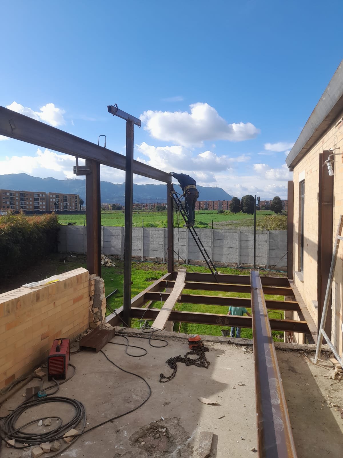 Montaje de estructura pesada